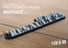 Keyring - Renault 25 V6 Turbo R25 - Soft PVC Monogram Trunk Logo