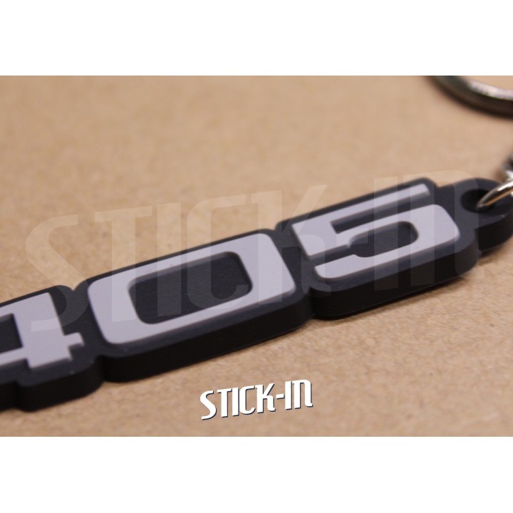 Peugeot 405 Schlüsselanhänger, weiches PVC, Monogramm-Logo
