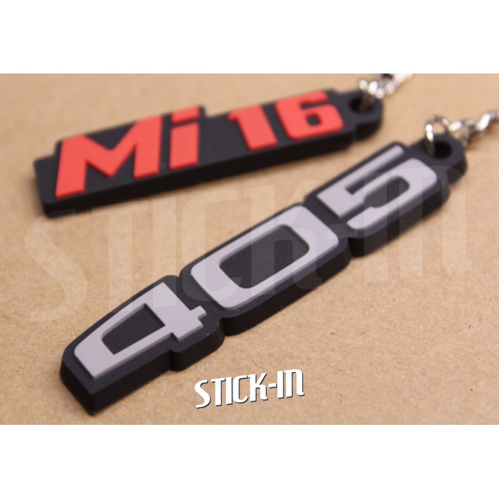 Pack 2 Porte clés Peugeot 405 PVC souple monogramme logo