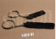 2er-Pack Peugeot 106 + XSi Schlüsselanhänger aus weichem PVC mit Monogrammen und Logos