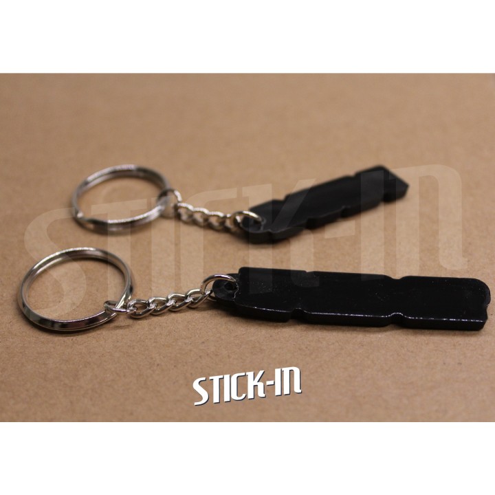 Confezione da 2 portachiavi Peugeot 106 + XSi in PVC morbido con monogrammi e loghi