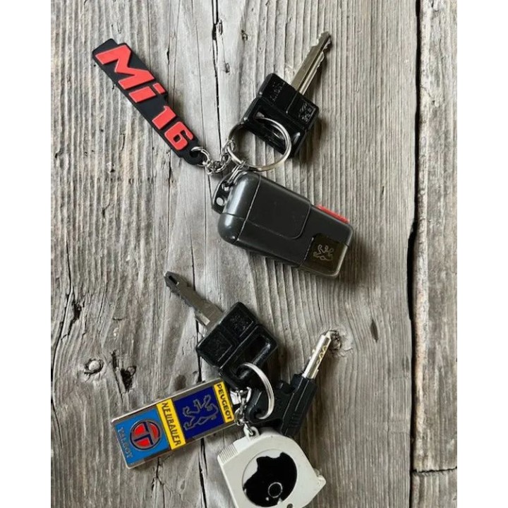 Keyring - Peugeot 405 Mi16 - Soft PVC monogram logo